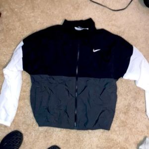 Men’s Nike windbreaker